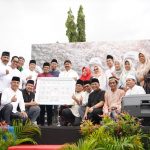 Plt Camat Kembang Janggut menghadiri Acara “Makaseh Busu Edi dan Emek” di Tenggarong