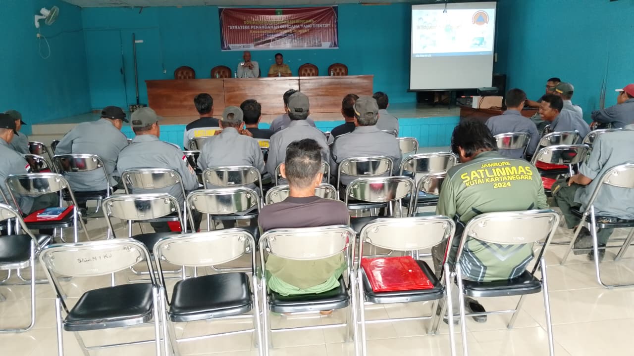 Perkuat Kapasitas Satlinmas, Kecamatan Kembang Janggut Adakan Sosialisasi Penanggulangan Bencana