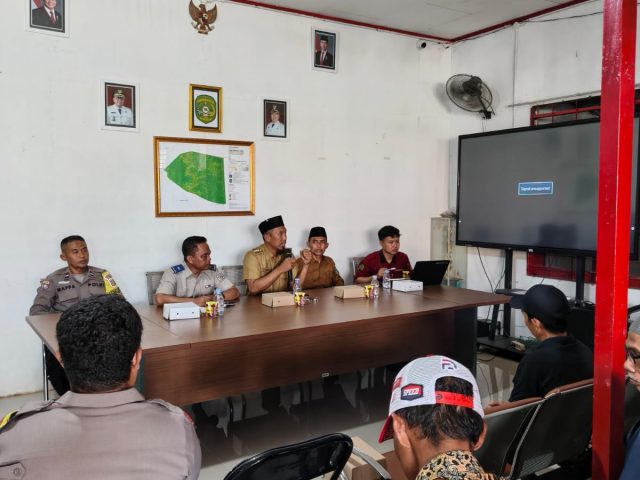Camat Kembang Janggut Hadiri Sosialisasi PTSL di Desa Genting Tanah