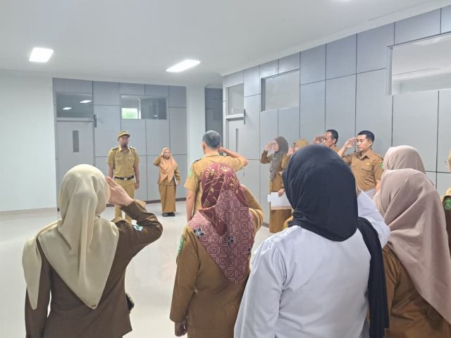 Pimpin Apel Di Puskesmas, Camat Kembang Janggut Pastikan Pelayanan Kesehatan Berjalan Optimal